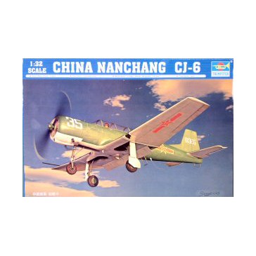 China Nanchang CJ-6 1/32