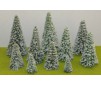 5 sapins enneigés avec pied 14cm