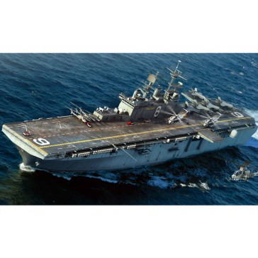 USS Bonhomme Richard LHD-6 1/700