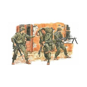 U.S. MARINES TET OFFENSIVE 1968 1:35