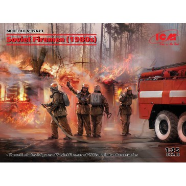 Soviet Firemen 1980 1/35