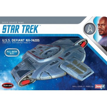 Star Trek USS Defiant        1/1000