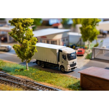 1/87 VRACHTWAGEN MB ACTROS STREAMSPACE (HERPA)