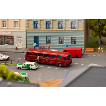 1/160 CAR SYSTEM STARTSET TREIN BUS MB O302