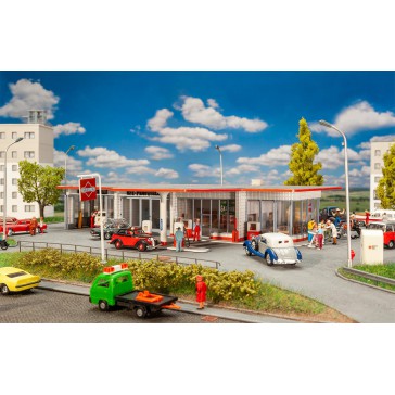 1/87 TANKSTATION BRANDSHOF